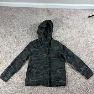 American Eagle Jacket Women Medium Green Brown Camo Full Zip Hooded Floral Love